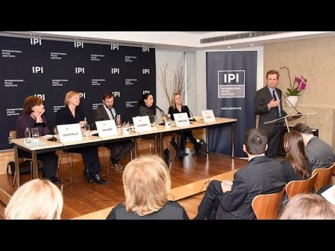 Negotiating Peace After Wars of Atrocity